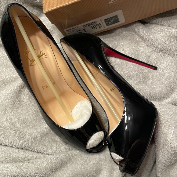 Christian Louboutin Shoes - Final price! Christian Louboutin Very Prive Black Heels sz 38